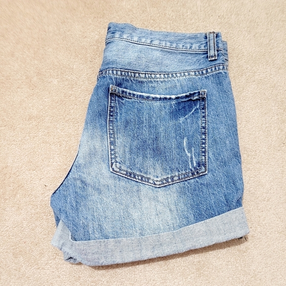 Y2K Forever 21 distressed 100% Cotton denim jean shorts size 31 - Picture 9 of 9